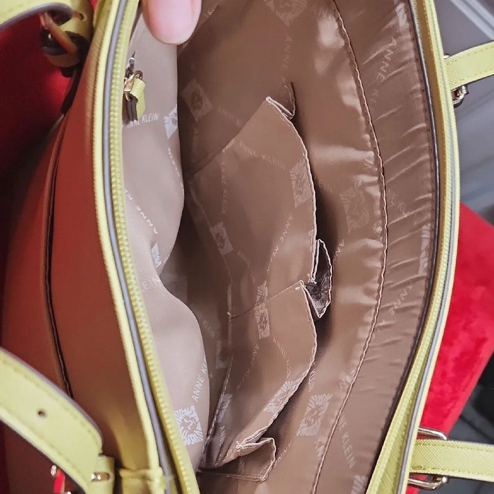 Anne Klein Yellow Tote Bag - Picture 5 of 6